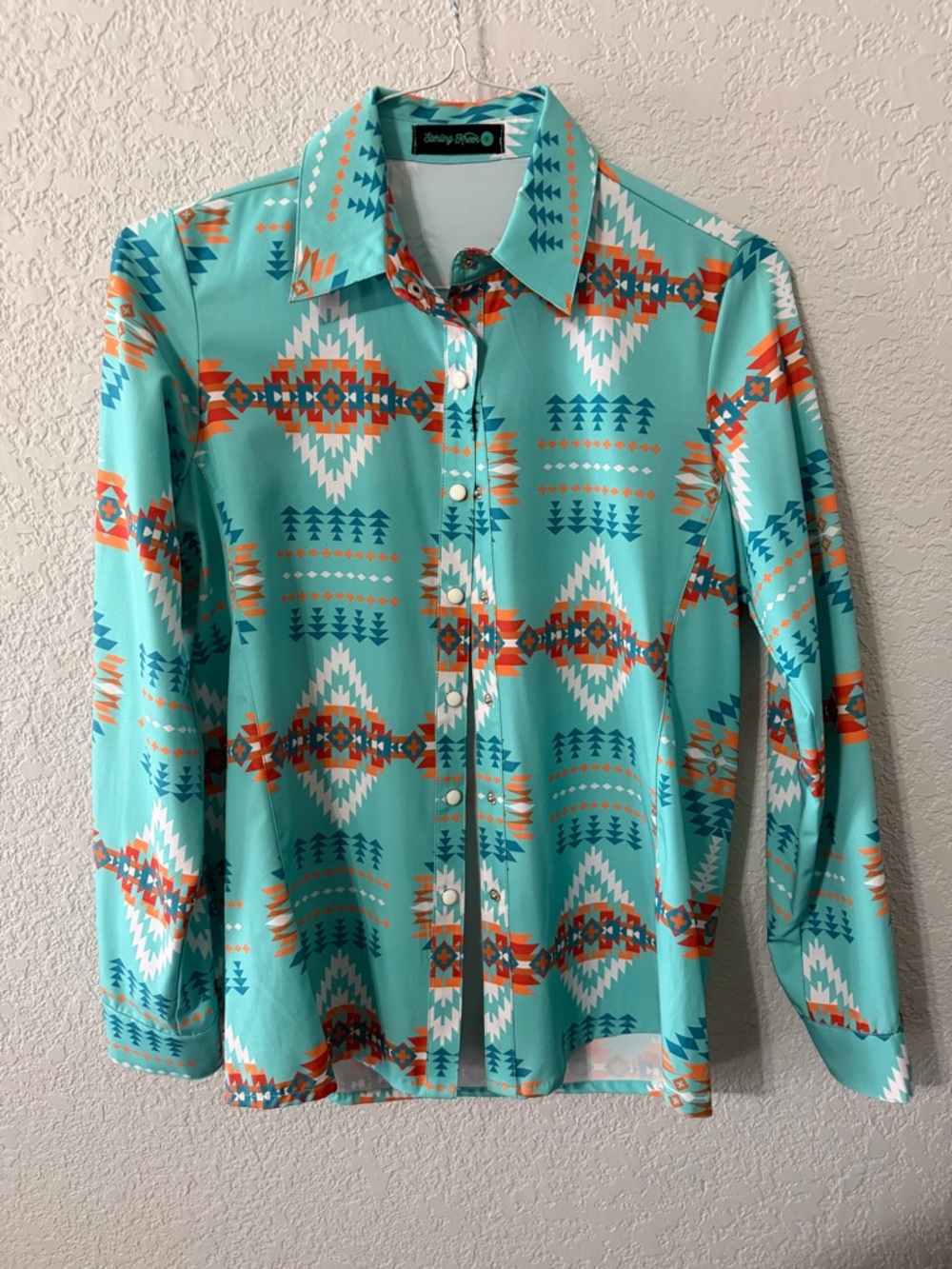 Brighton & Blush Turquoise Aztec Pearl Snap Necklace Button-Front Blouse